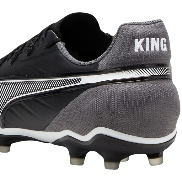 Buty piłkarskie Puma King Match FG/AG 107863 01